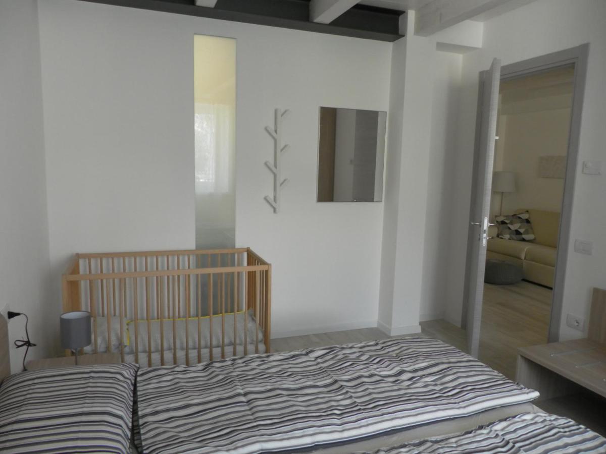 Appartement La Casa Di Virginia à Arco Extérieur photo